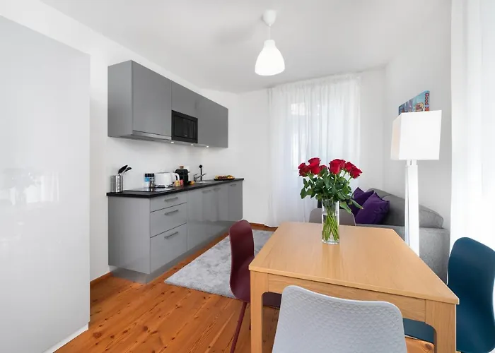 The - Swiss 5* モントルー